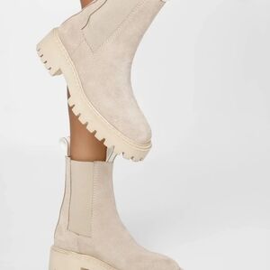 LAST Daze Chelsea Boots Wildleder Booties EU 41 US 10 Lt Taupe Boho NWOT *read